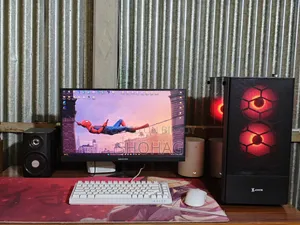 Desktop Computer 16GB Intel Core i5 SSD 512GB
