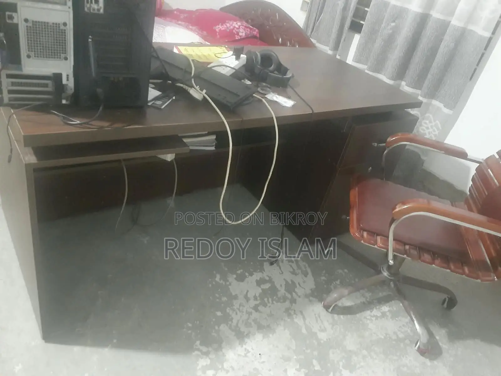 Office Table for Freelancer
