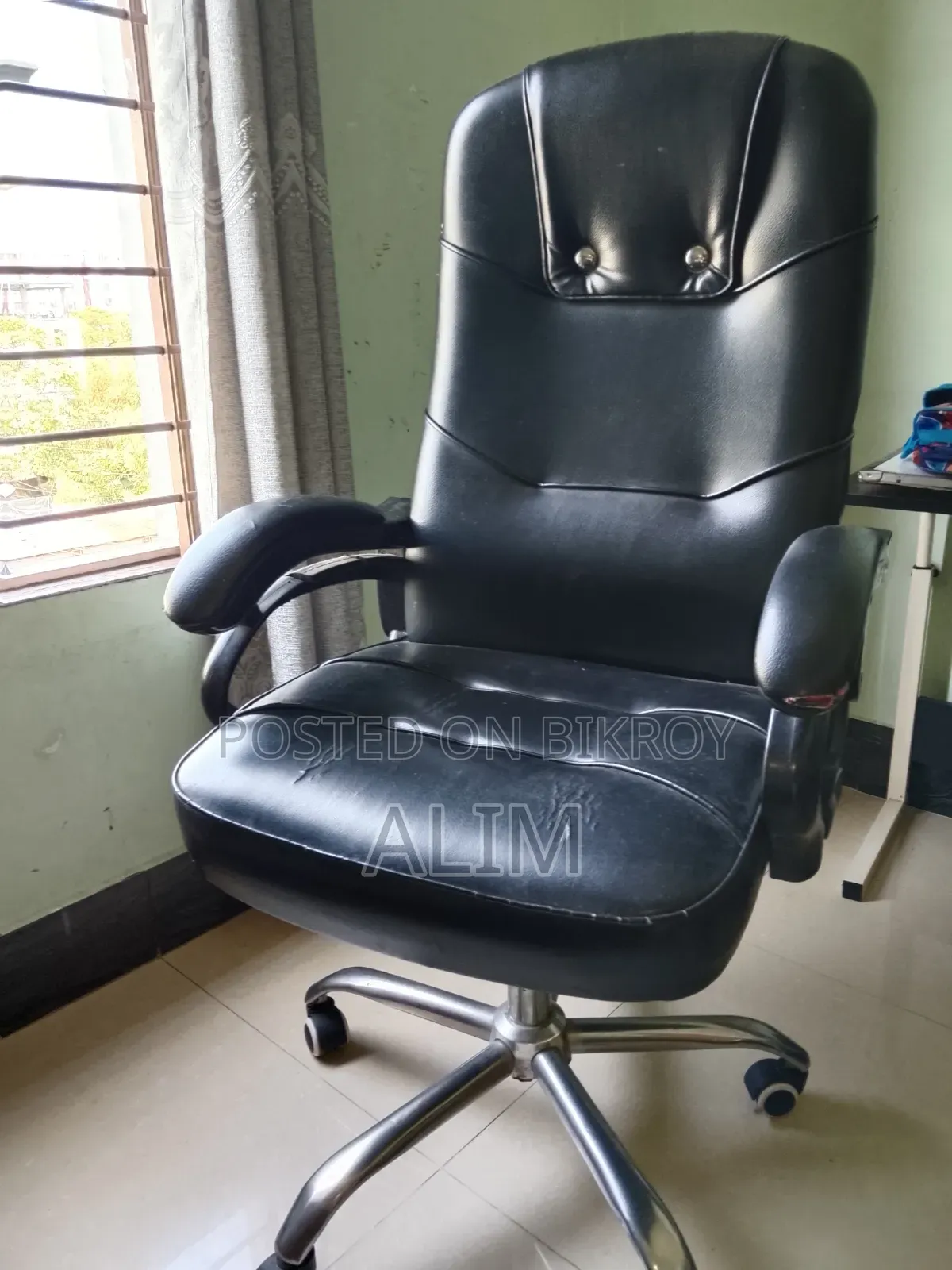 Rolling chair with wheels for sale