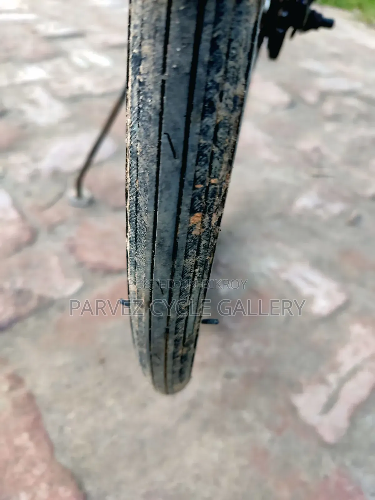 Fast and Furious 27-Inch Thin Tyre Cycle – Speed & Smooth Ride