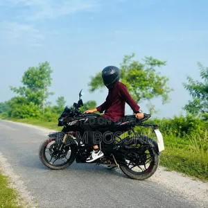 Bajaj Pulsar N160 2026 Black