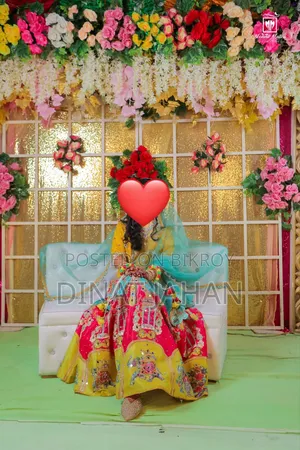 মেহেদী লেহেঙ্গা বিক্রয়ের জন্য