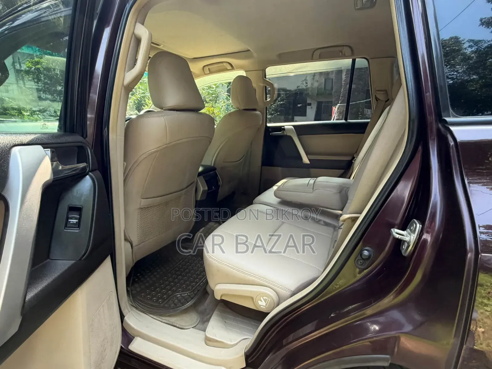 Toyota Land Cruiser Prado 2.7 i 2011 Maroon