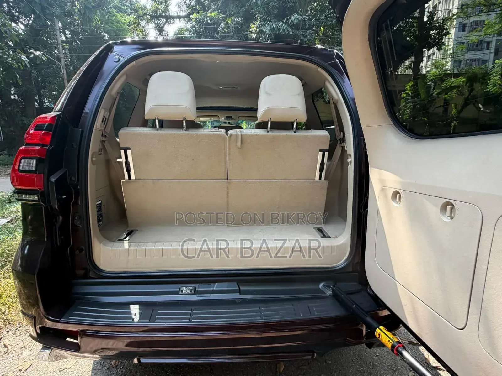 Toyota Land Cruiser Prado 2.7 i 2011 Maroon