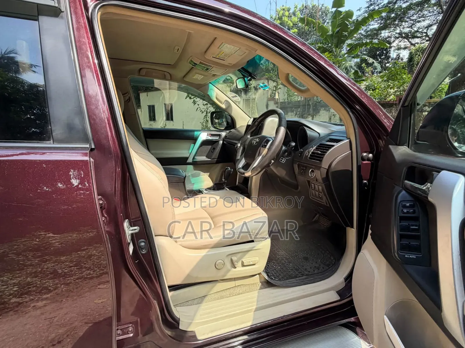 Toyota Land Cruiser Prado 2.7 i 2011 Maroon