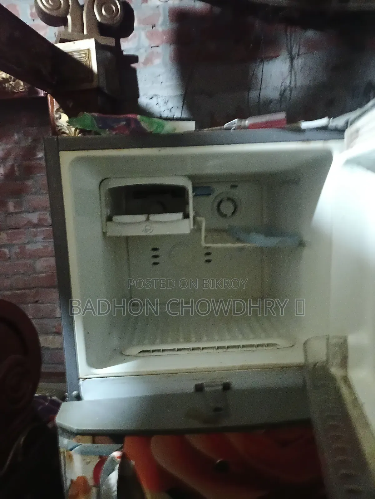 ফ্রিজ বিক্রি হবে