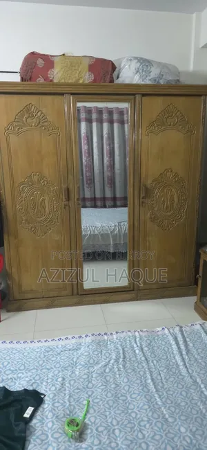 Women Almirah (Teak Wood)