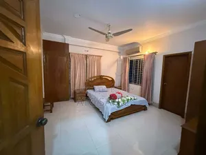 গুলশানে ৬ বেডরুমের ডুপ্লেক্স বিক্রয়ের জন্য