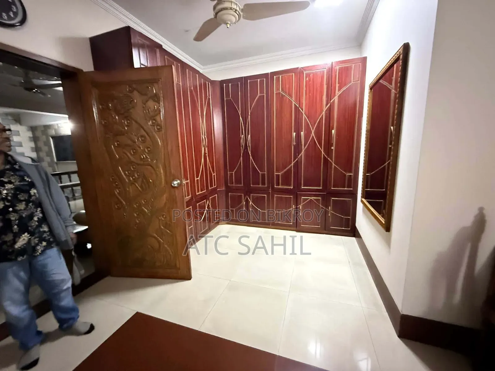 গুলশানে ৬ বেডরুমের ডুপ্লেক্স বিক্রয়ের জন্য