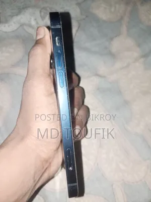 New Apple iPhone 12 64 GB Blue