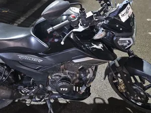 TVS Raider 125 2022 Black