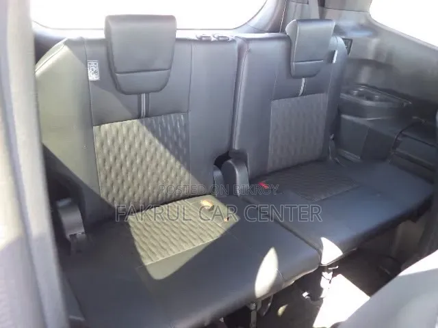 New Toyota Noah 2023 White