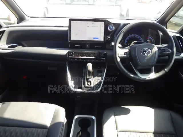 New Toyota Noah 2023 White