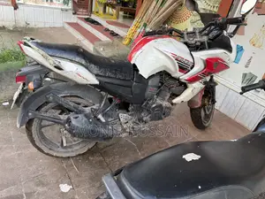 Yamaha FZ 2016 White