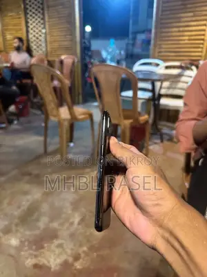অ্যাপল আইফোন এক্স ২৫৬ জিবি ব্ল্যাক