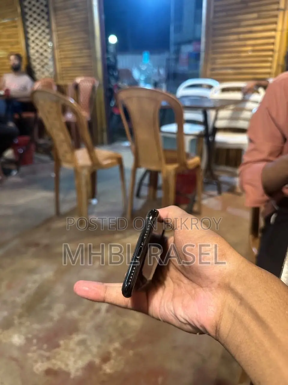 অ্যাপল আইফোন এক্স ২৫৬ জিবি ব্ল্যাক