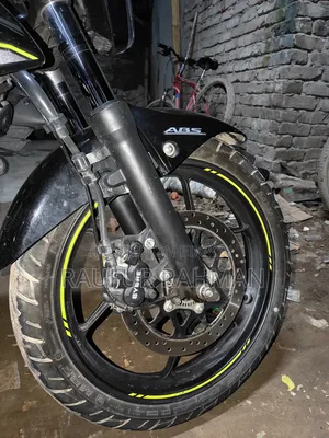 Suzuki Gixxer 2023 Black