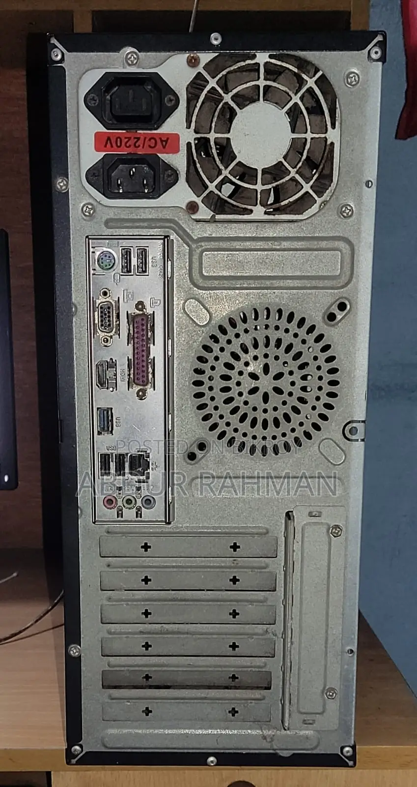 Desktop Computer Gigabyte 4GB Intel Celeron HDD 320GB