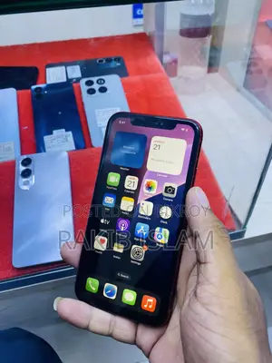 Apple iPhone XR 64 GB Red