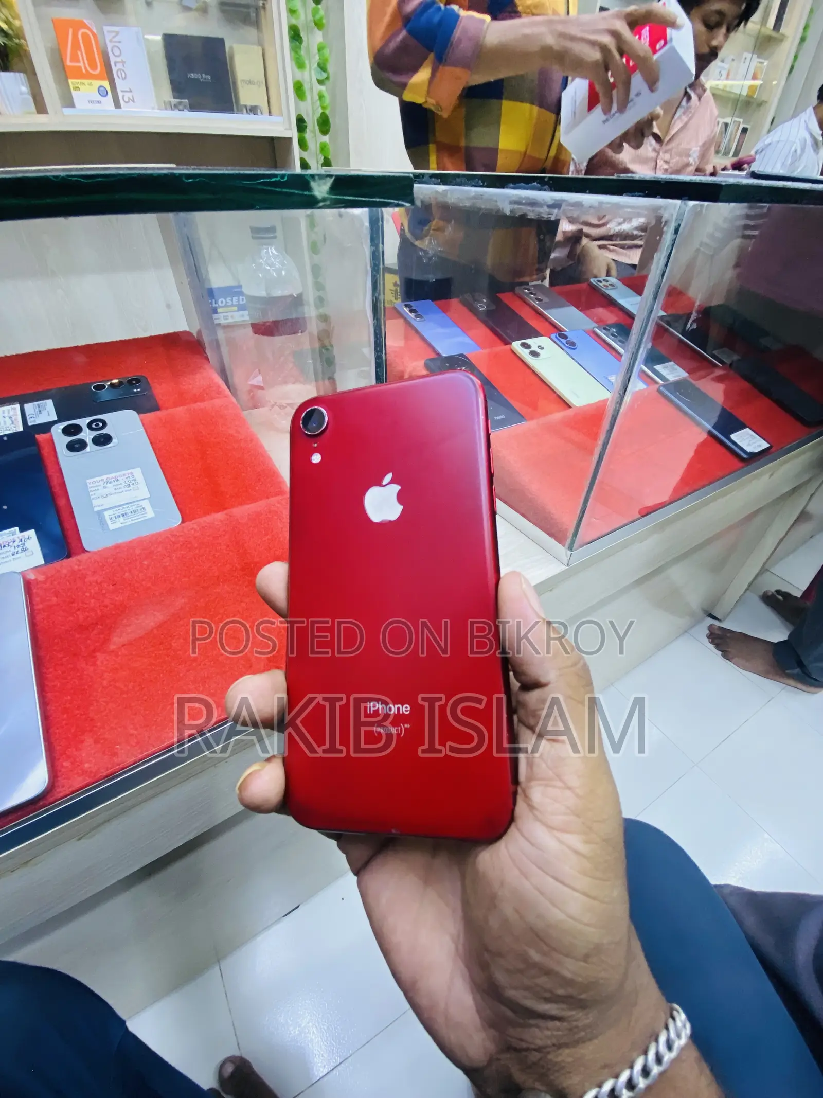 Apple iPhone XR 64 GB Red