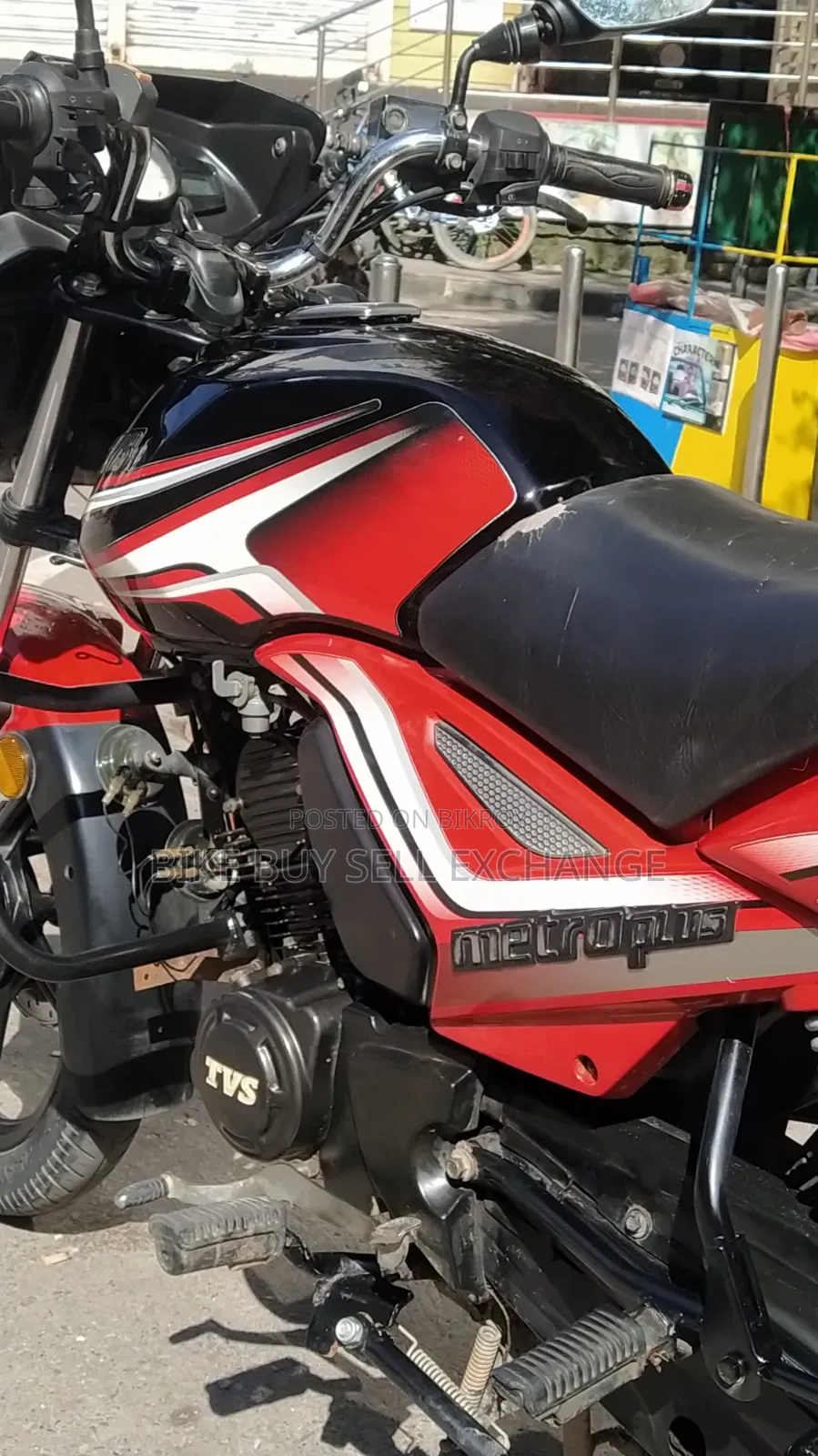 TVS Metro Plus 2022 Red