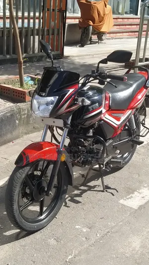 TVS Metro Plus 2022 Red