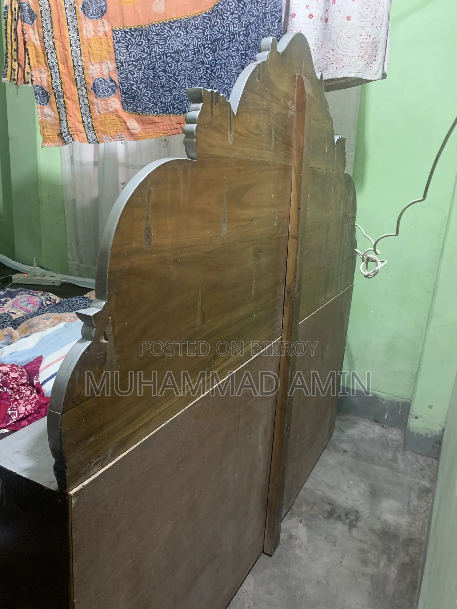 Sturdy Akashi Wood Bed