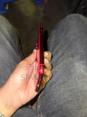 Apple iPhone 11 128 GB Red