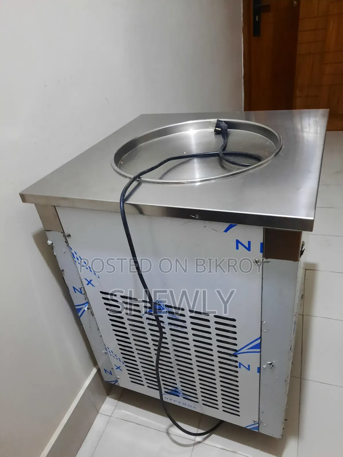 আইসক্রিম মেকার