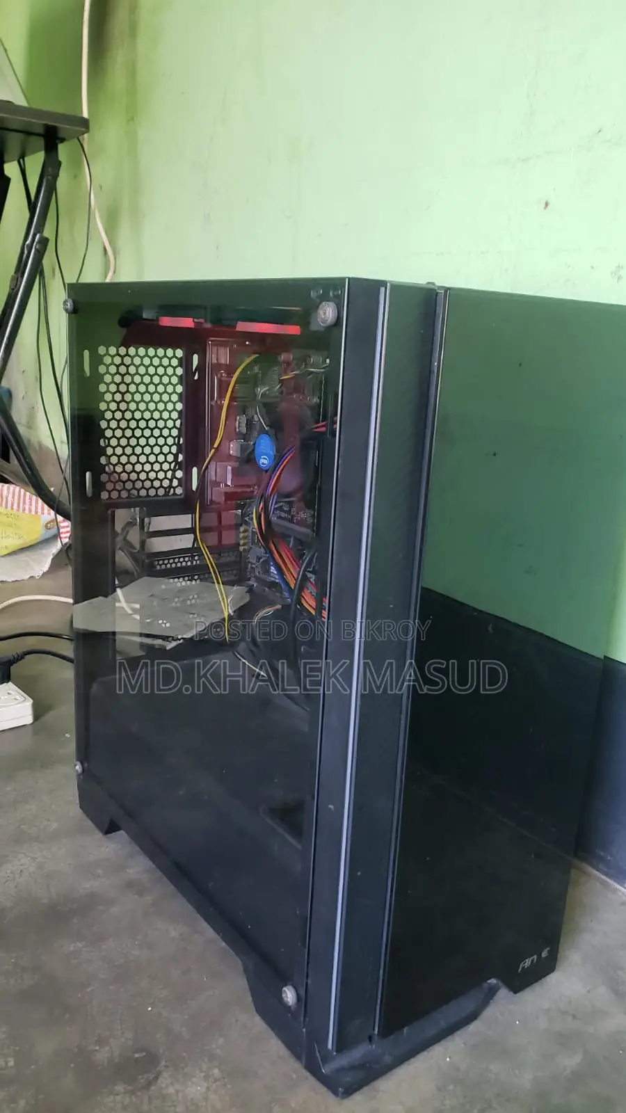 Desktop Computer Gigabyte GB-BKi5T2-7200 8GB Intel Core i5 HDD+SSD 1T
