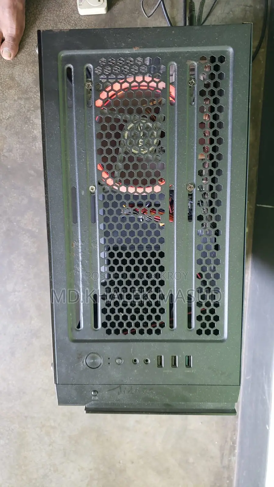 Desktop Computer Gigabyte GB-BKi5T2-7200 8GB Intel Core i5 HDD+SSD 1T