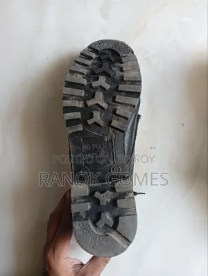 সেফটি বুট জুতো