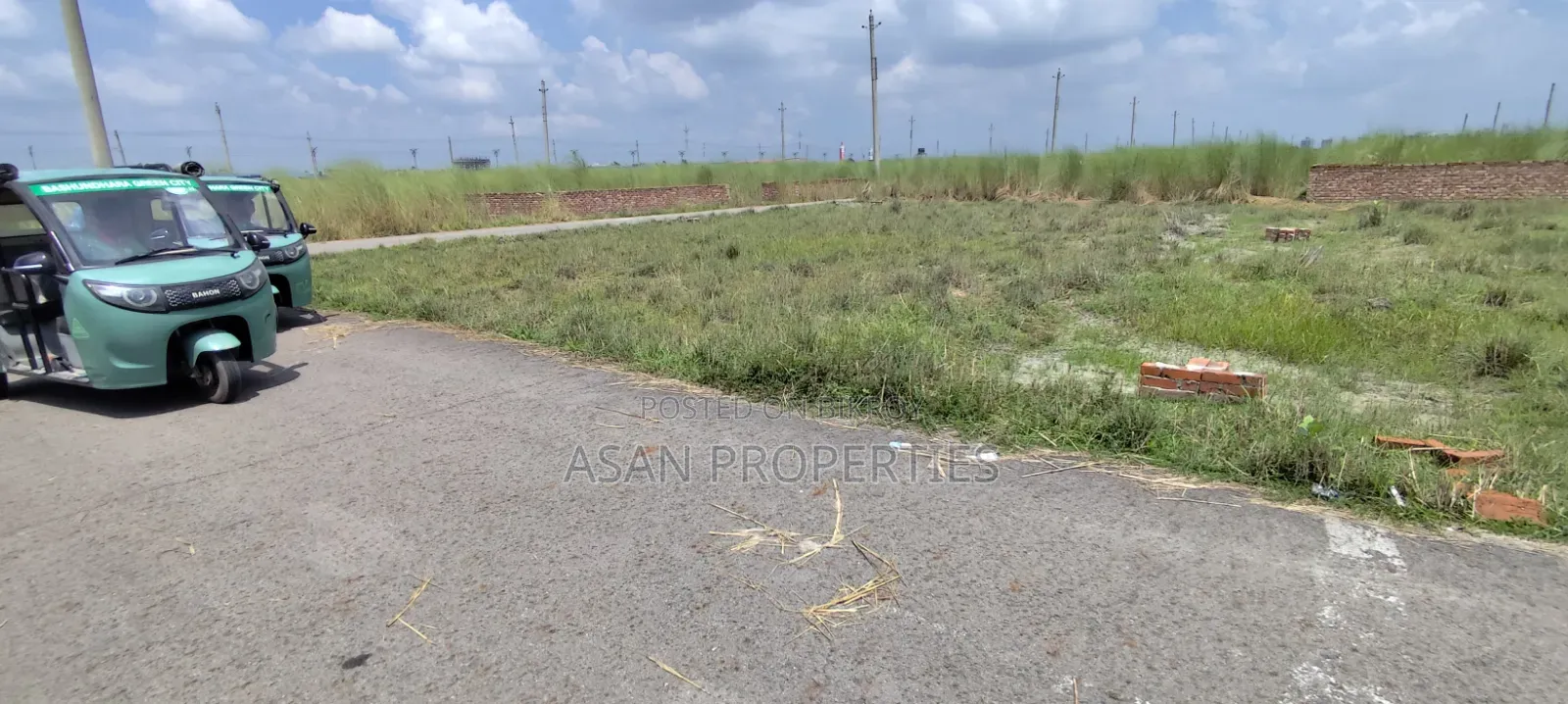 বসুন্ধরা ব্লক-এন এক্সটেনশন ১২ কাঠা জমি বিক্রয়।