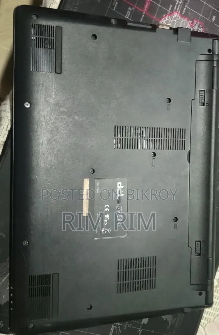 ল্যাপটপ ৪জিবি ইন্টেল কোর আই৩ এসএসডি ২৫৬জিবি