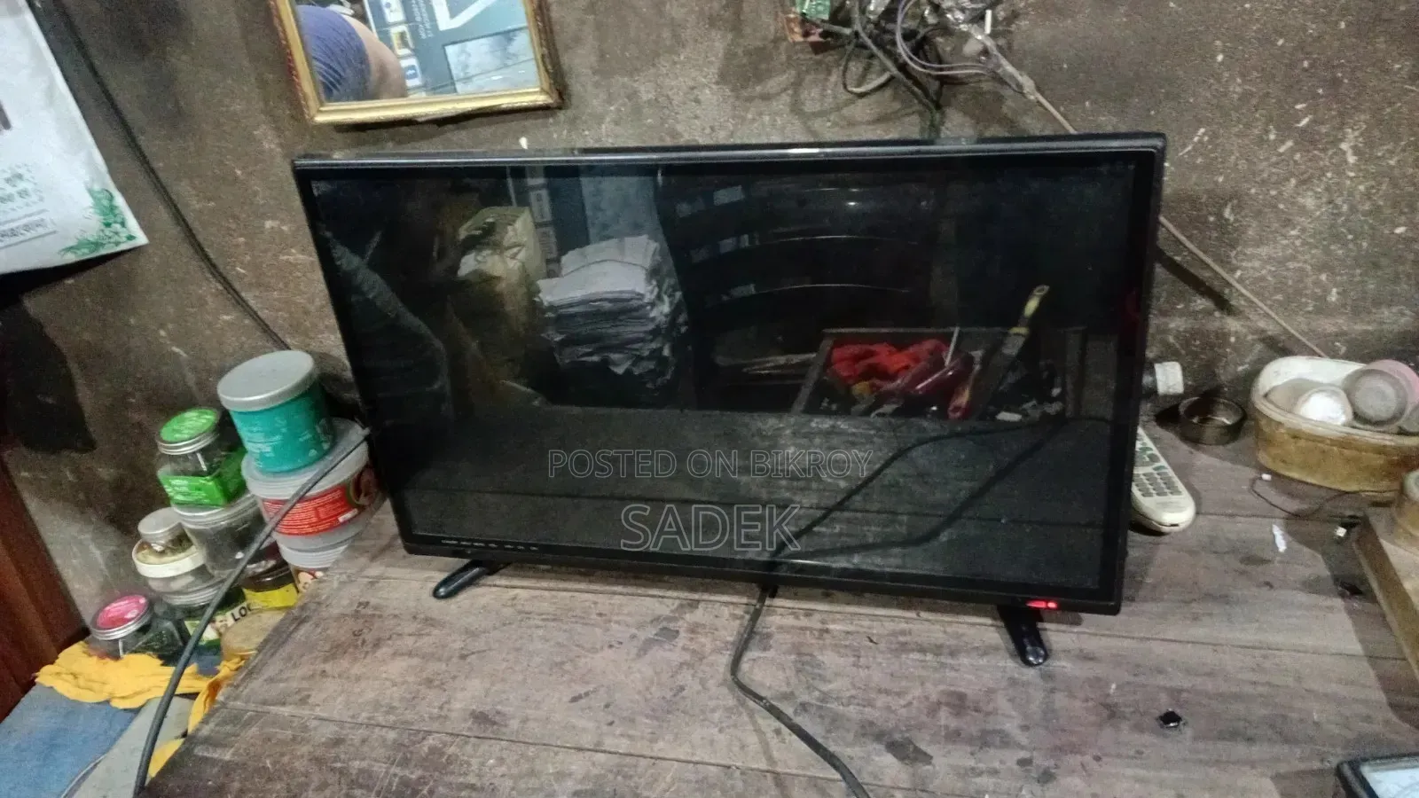 LED Non-Smart TV
