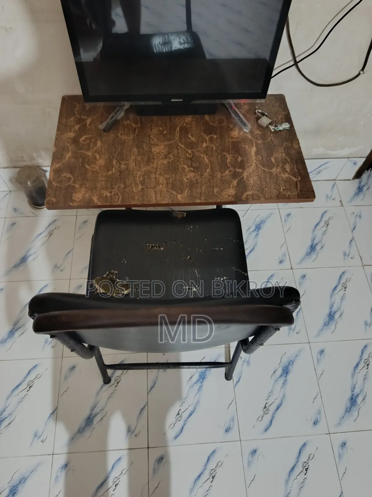 Chair Table Set for Urgent Sale