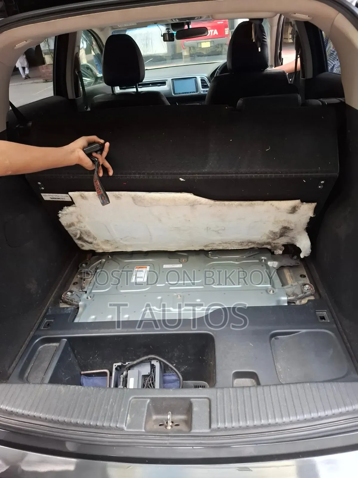 Honda Vezel 1.5 Hybrid 2WD 2014 Black