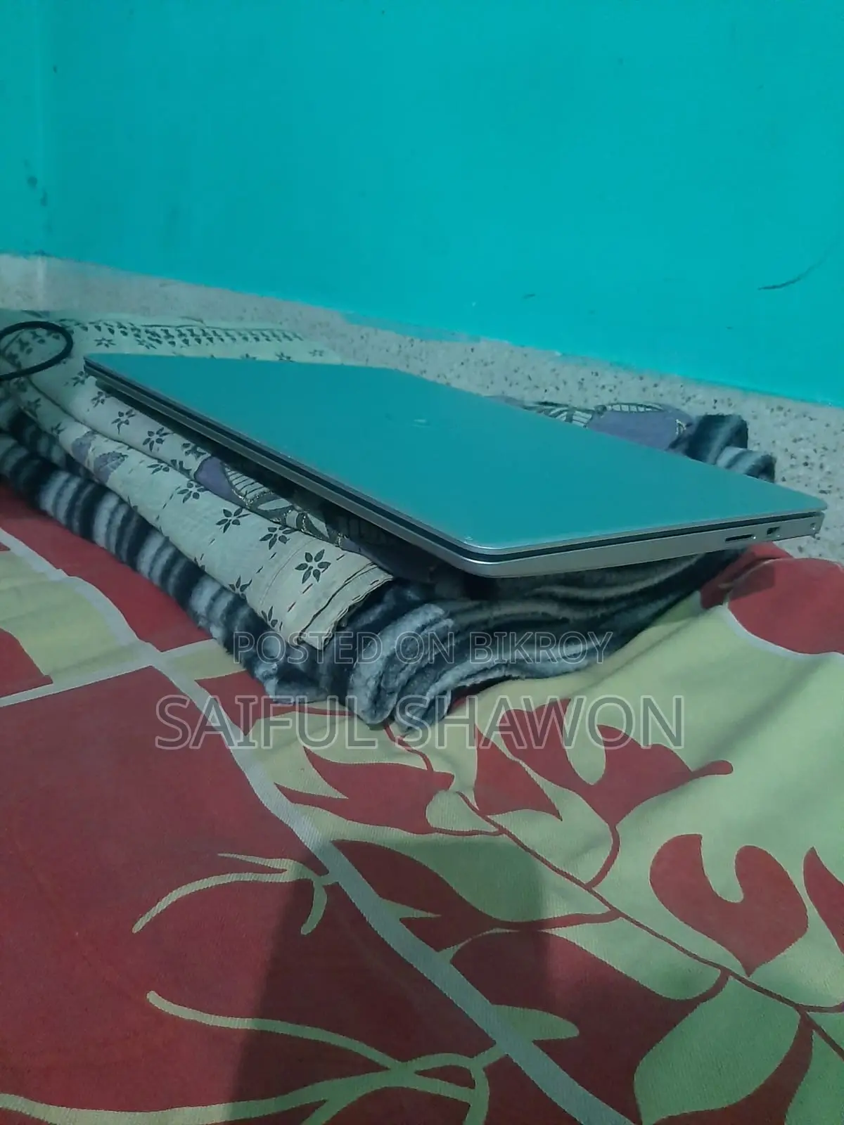 ল্যাপটপ ডেল ইন্সপায়রন ১৫ ৪জিবি ইন্টেল কোর আই৩ এইচডিডি ১টিবি