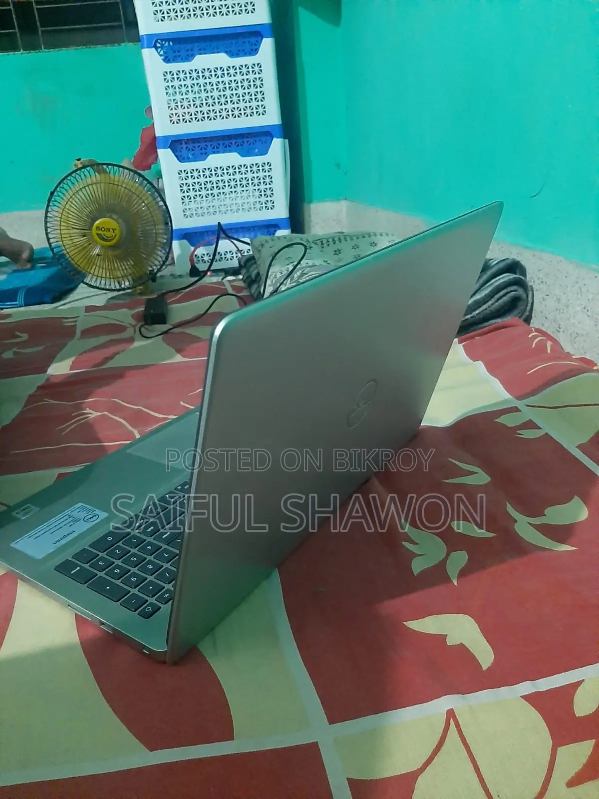ল্যাপটপ ডেল ইন্সপায়রন ১৫ ৪জিবি ইন্টেল কোর আই৩ এইচডিডি ১টিবি