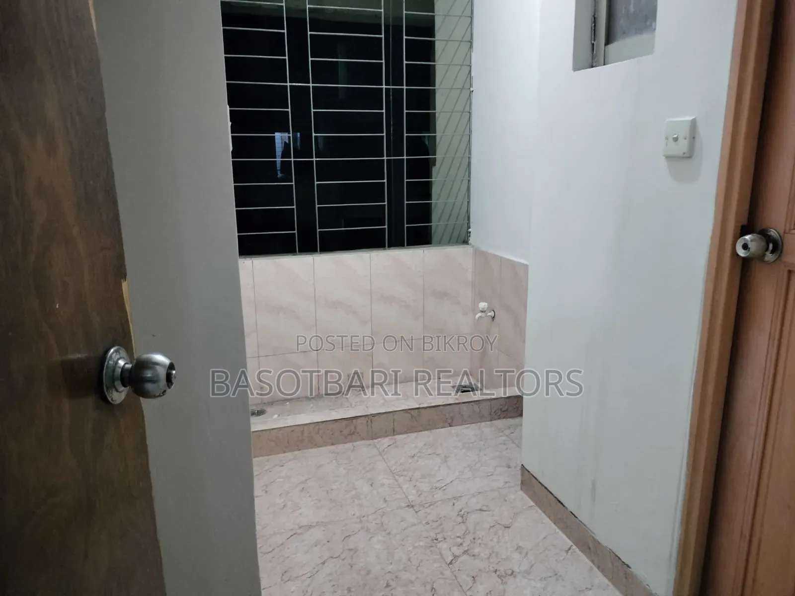 3 Bedroom Apartment in Shantinagar for sale