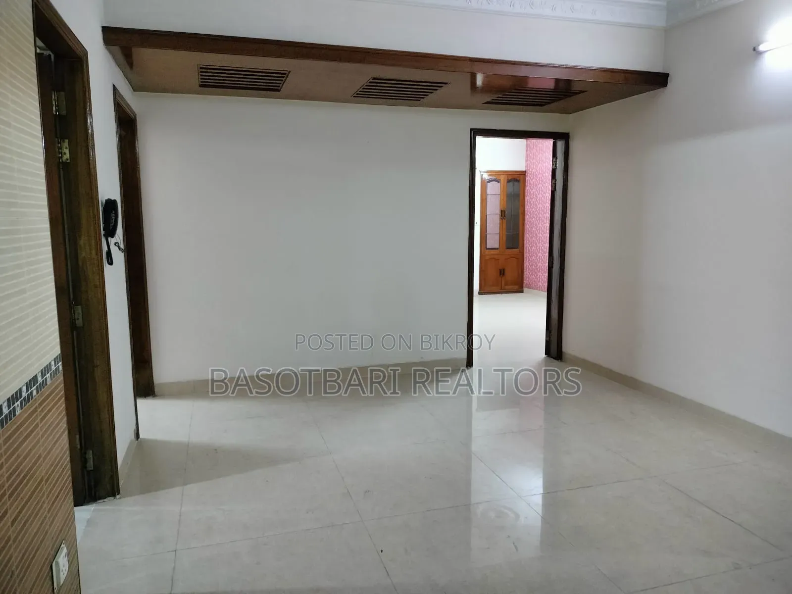 3 Bedroom Apartment in Shantinagar for sale