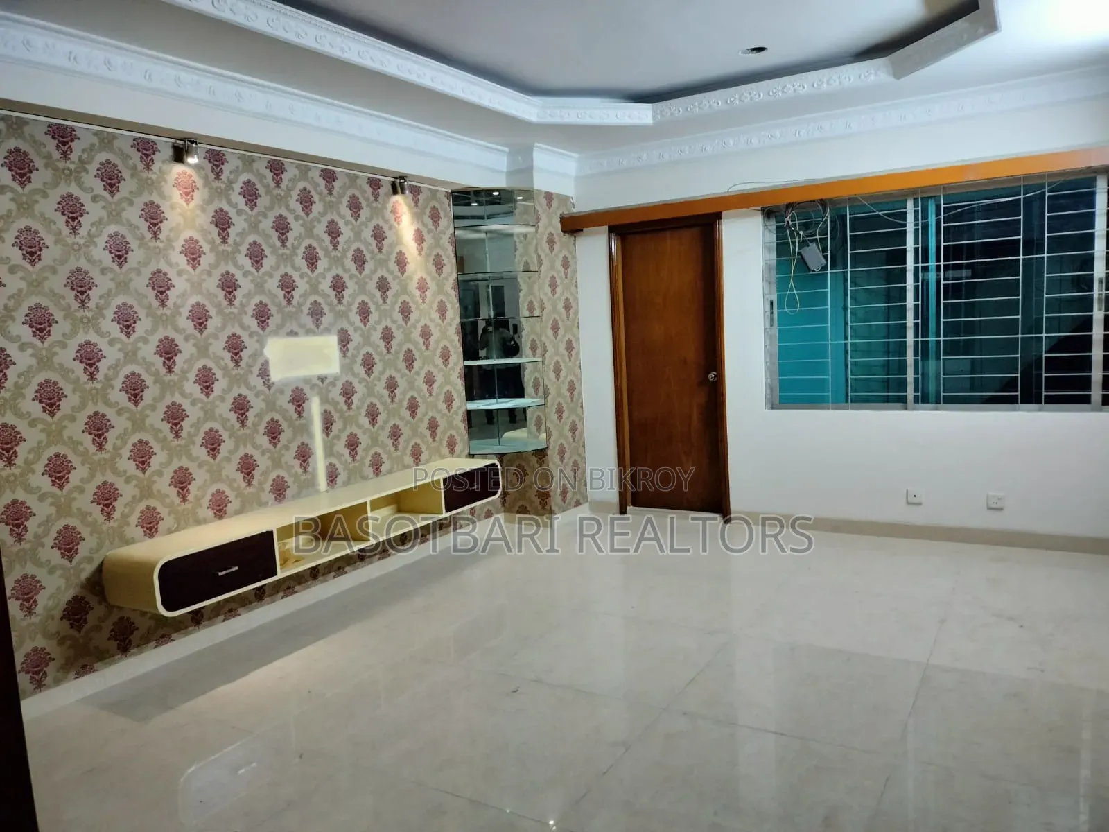 3 Bedroom Apartment in Shantinagar for sale