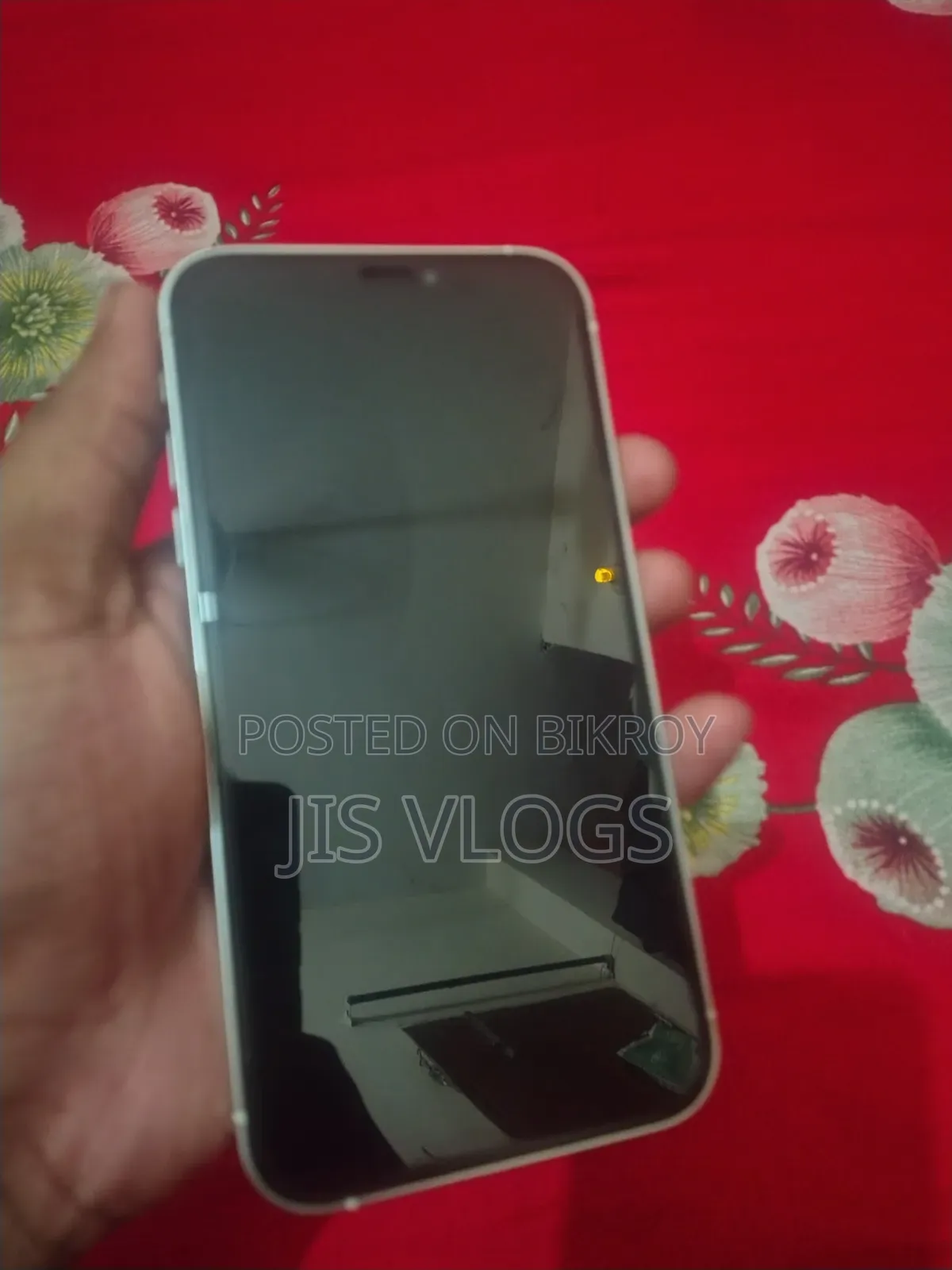 অ্যাপল আইফোন এক্সআর ১২৮ জিবি হোয়াইট