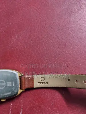 টাইটান অ্যানালগ সাদা ডায়াল নারীদের ঘড়ি