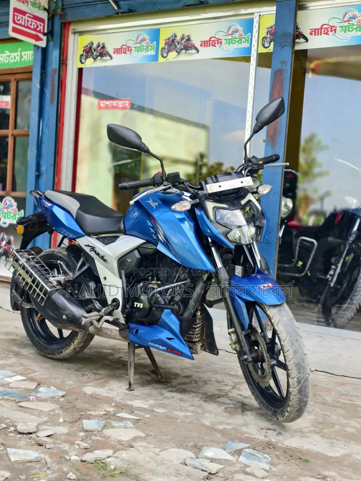 টিভিএস আপাচে ১৬০ ৪ভি ২০২৩ নীল