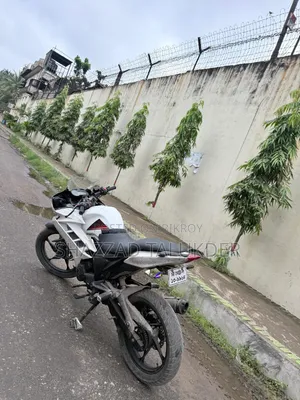 Yamaha Fazer V1 2017 White