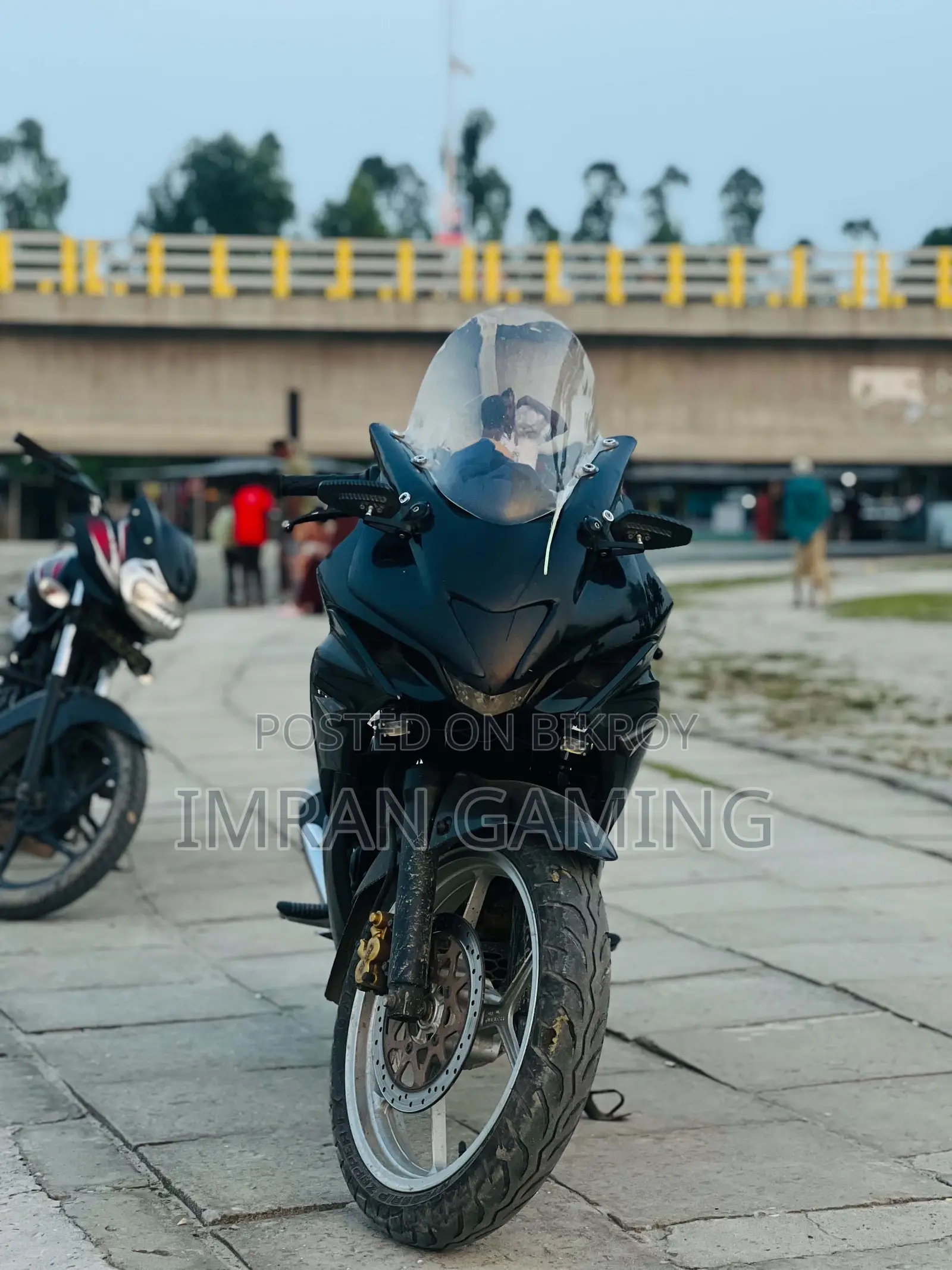 সুজুকি জিক্সার এসএফ ২০১৯ ব্ল্যাক