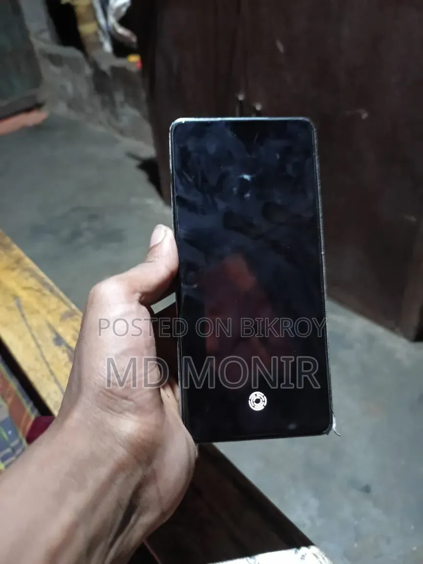 New Tecno Camon 20 256 GB Rose Gold