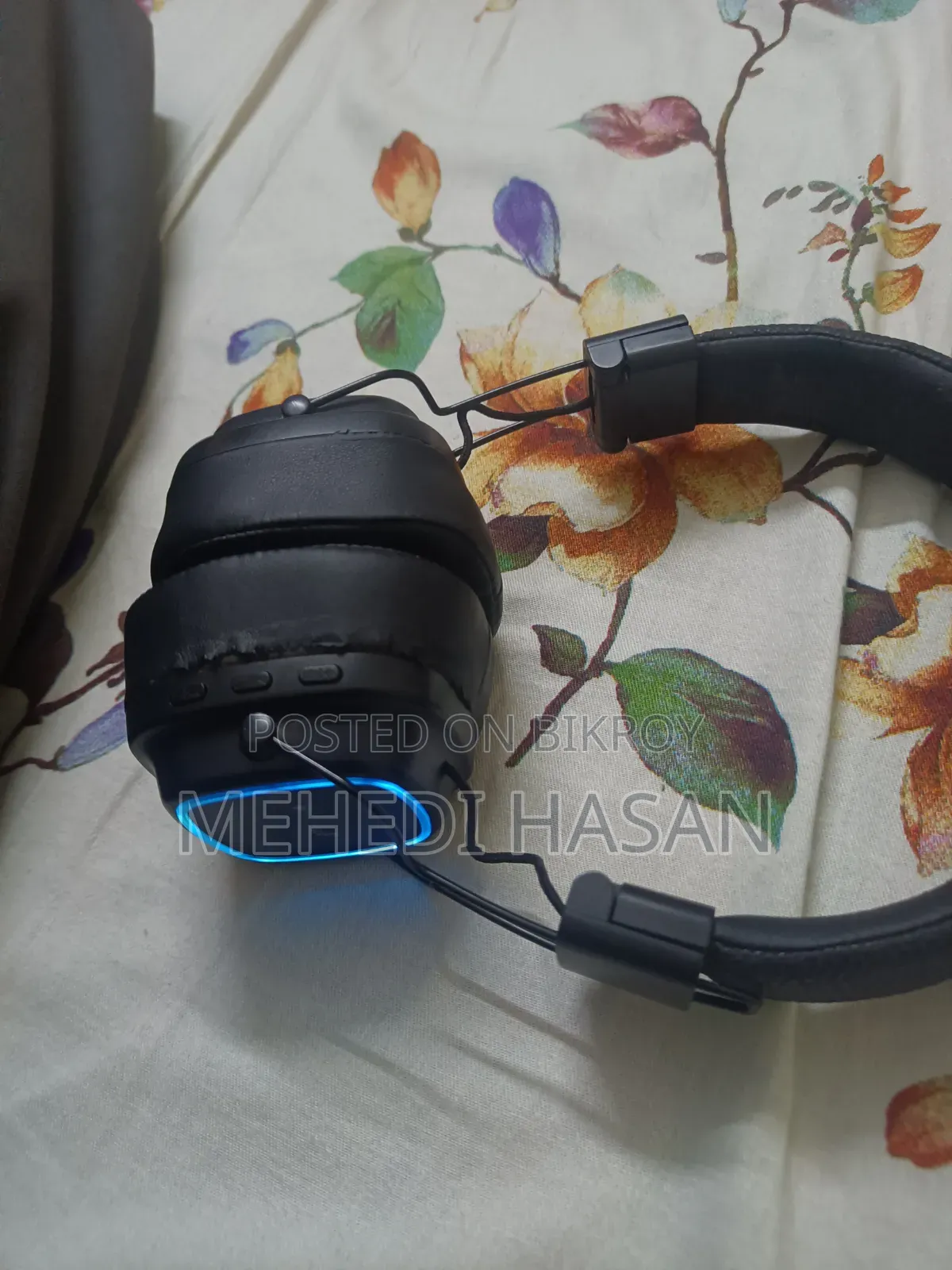 হেডফোন বিক্রির জন্য