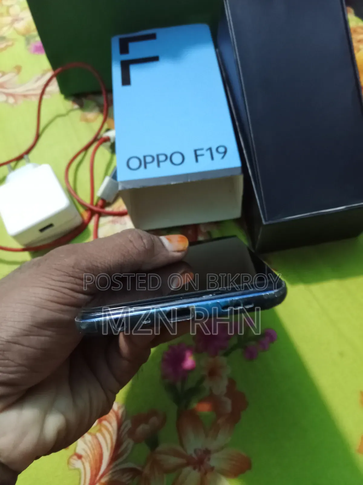 Oppo F1 16 GB